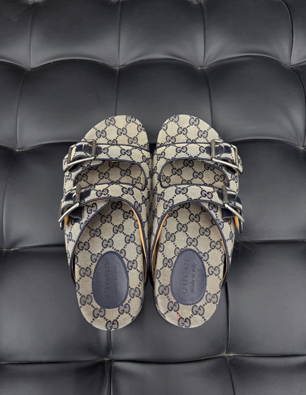Gucci slippers