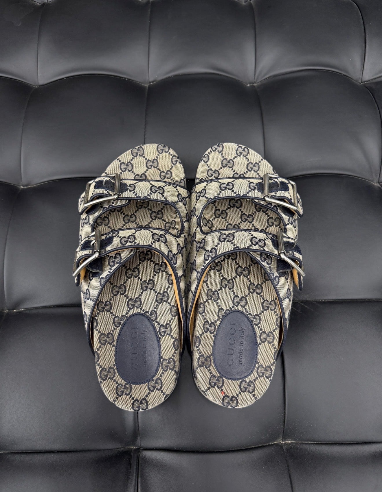 Gucci slippers
