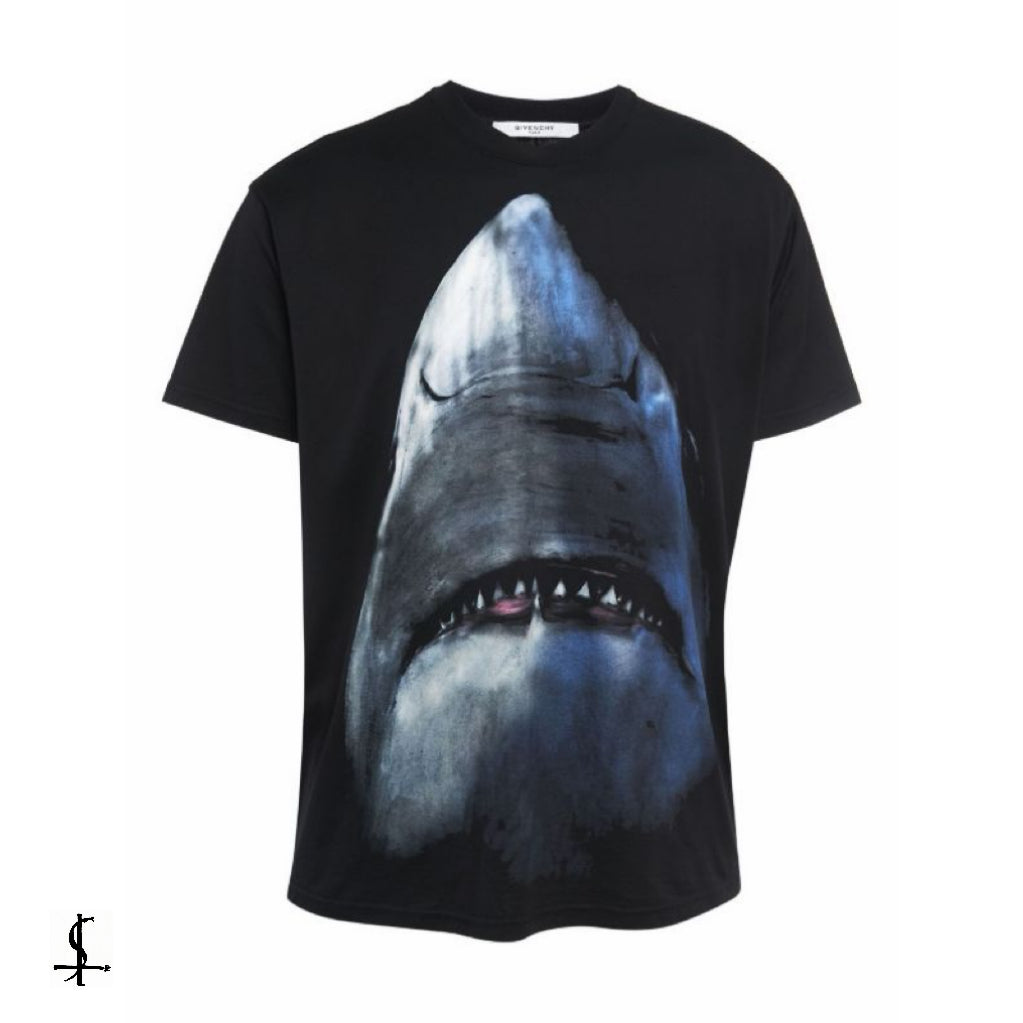Givenchy shark oversized tee