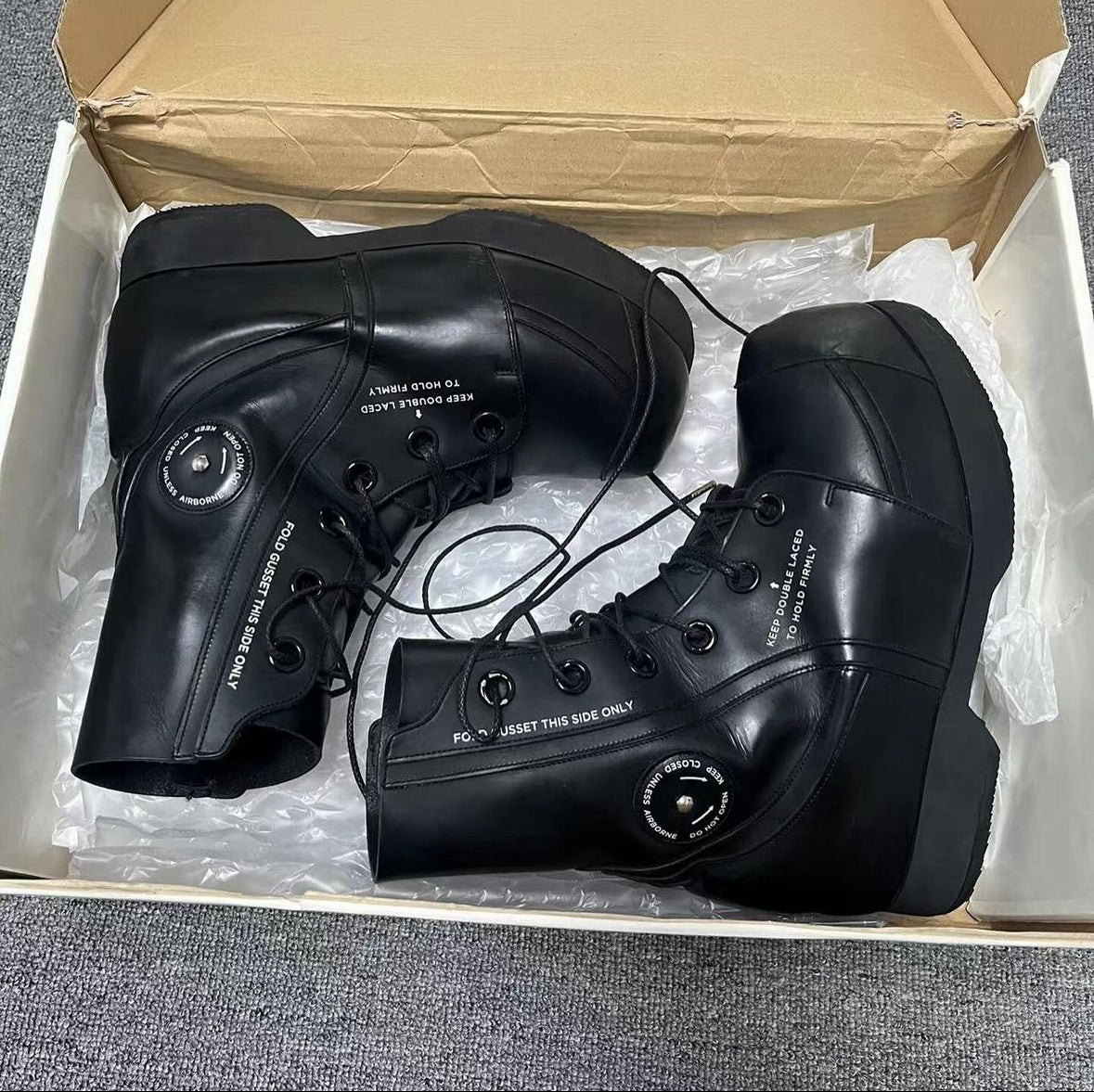 Takahiromiyashita thesoloist 19aw bunny boots