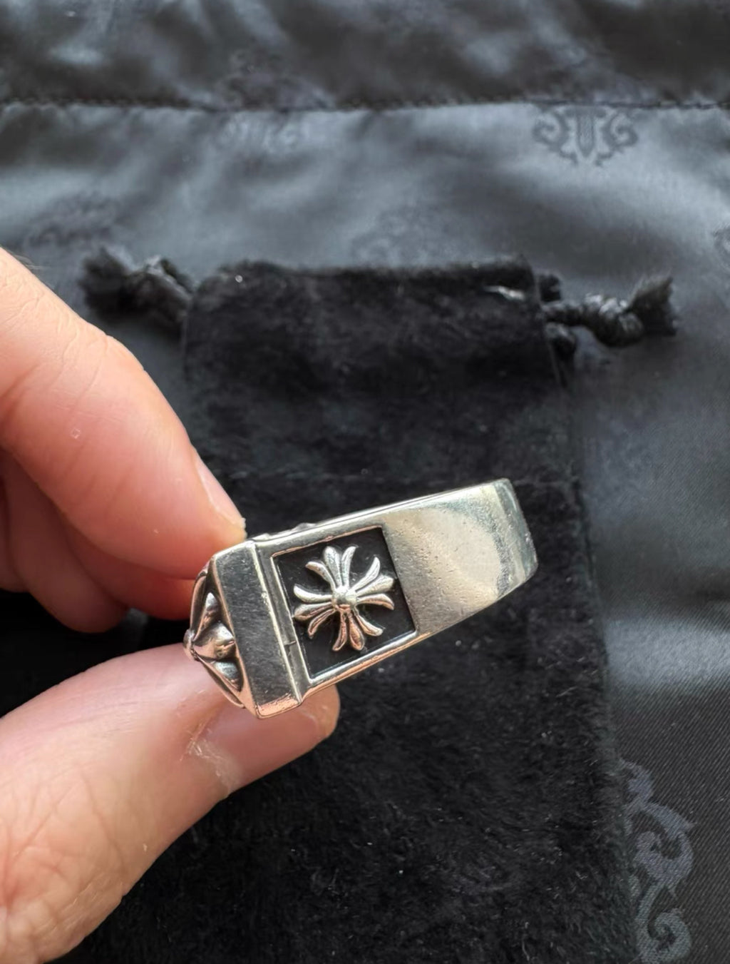 Chrome Hearts Knuckle Duster