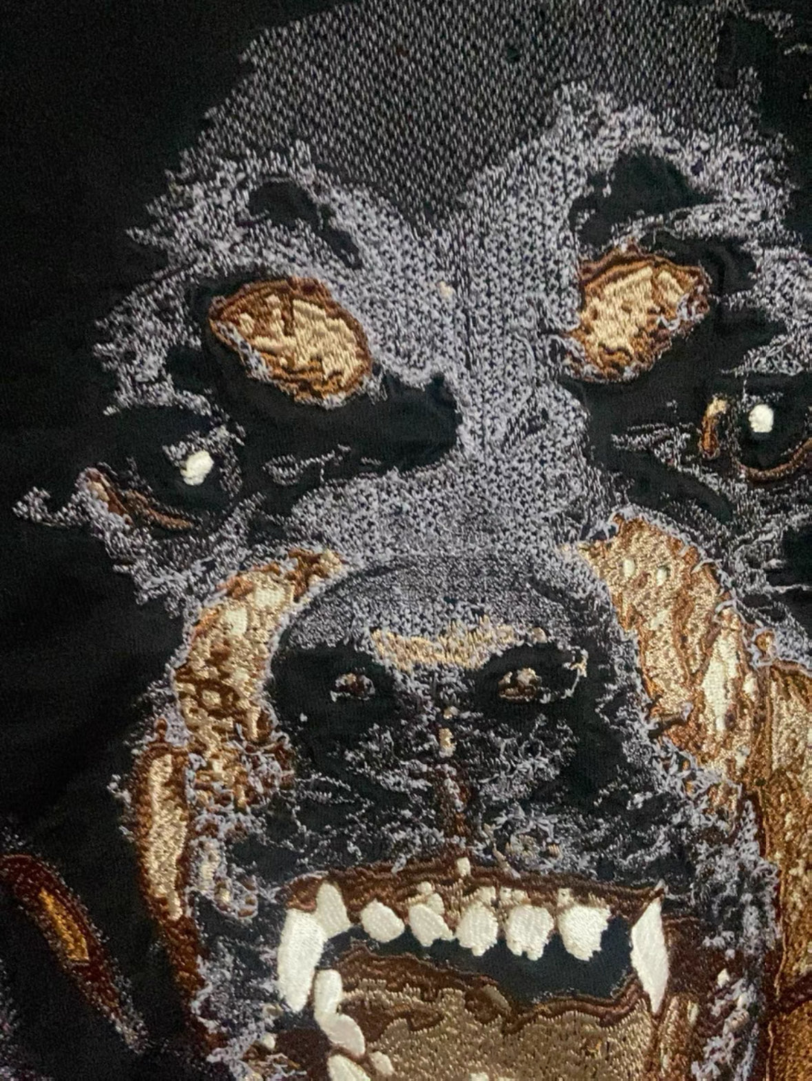 Givenchy Embroidered Dog Head Tee