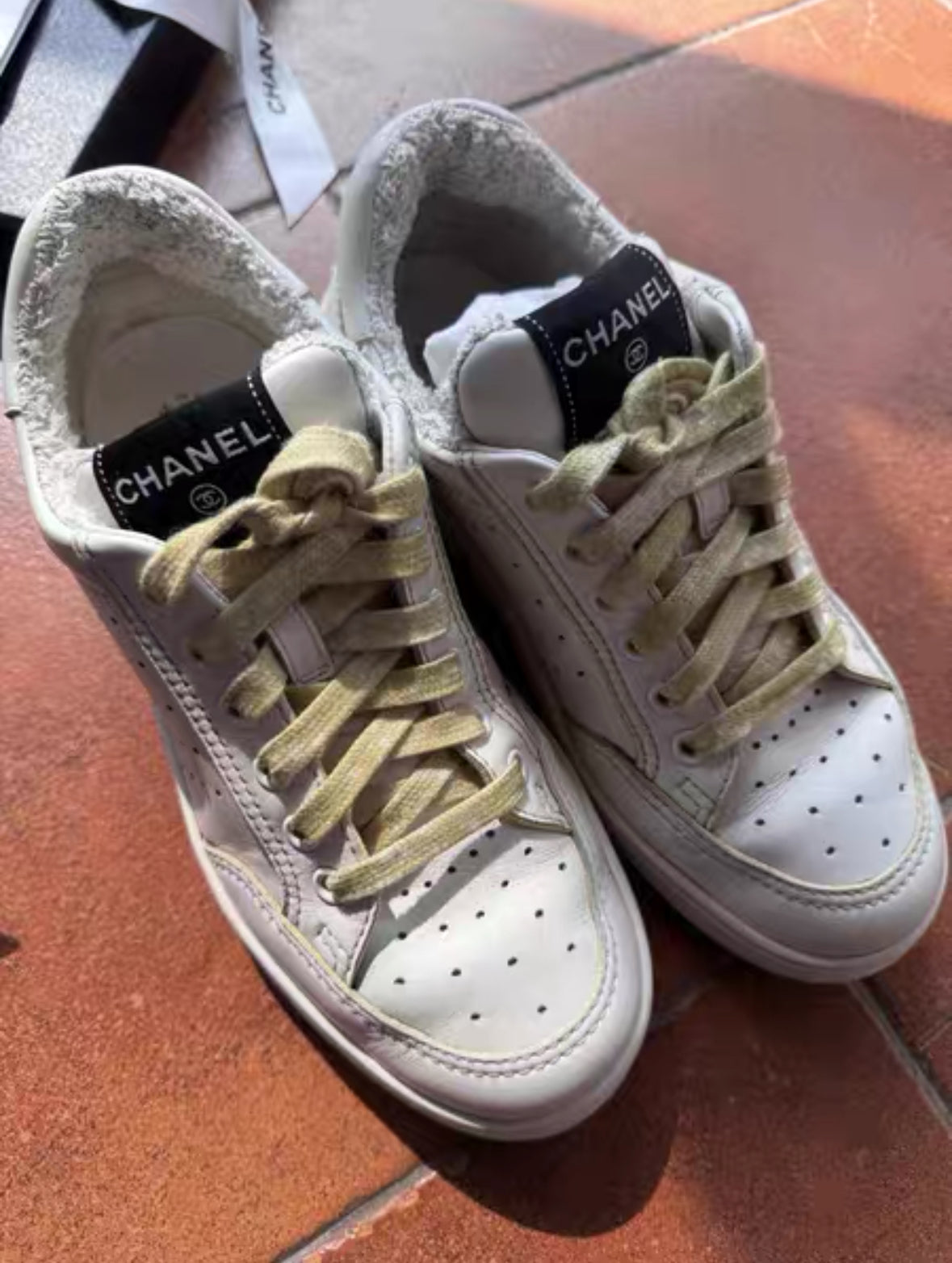 Chanel Low – Classic Line, Runway Era Feel