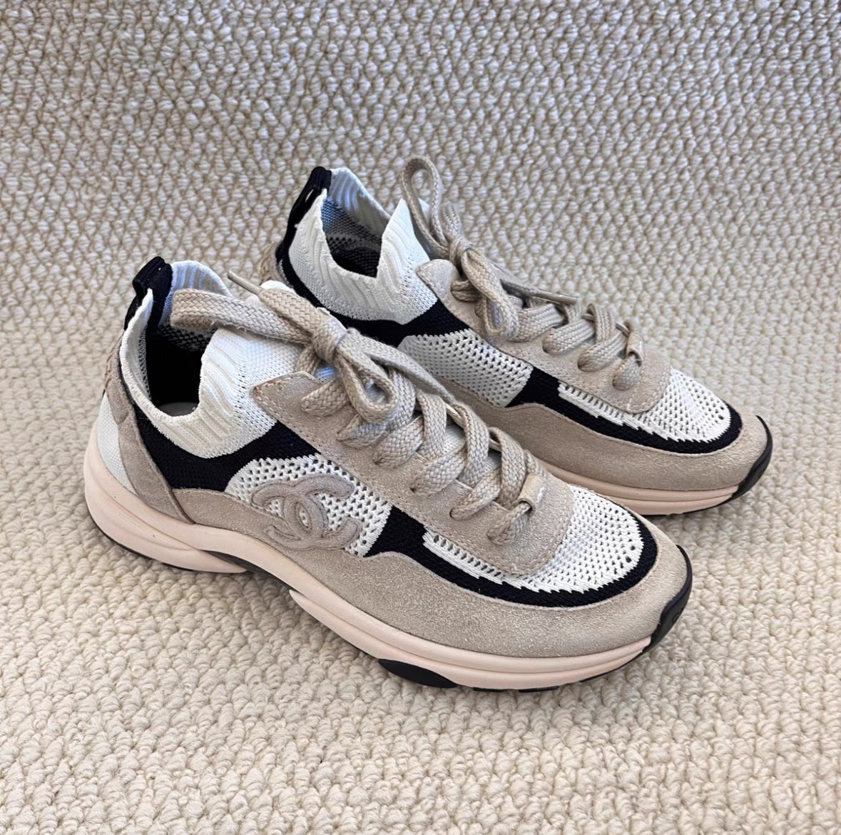 Chanel Beige “Sock-Style” CC Logo Sneakers – Subtle Platform Design