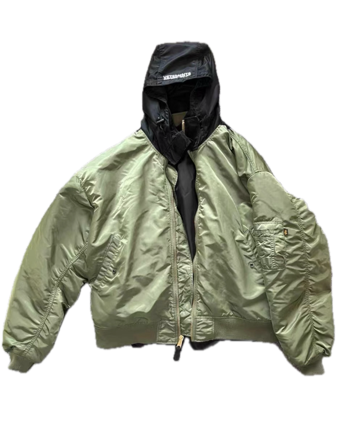 Vetements 18FW Bomber Jacket – Demna’s Peak Era