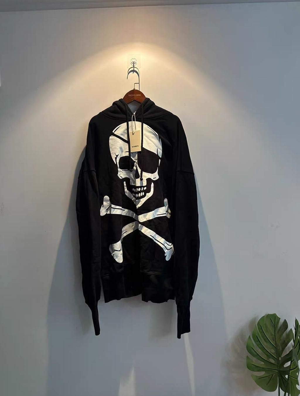 Vetements 19SS Skeleton Studded Pirate Hoodie