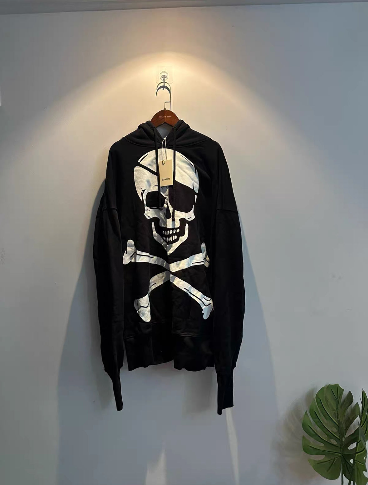 Vetements 19SS Skeleton Studded Pirate Hoodie