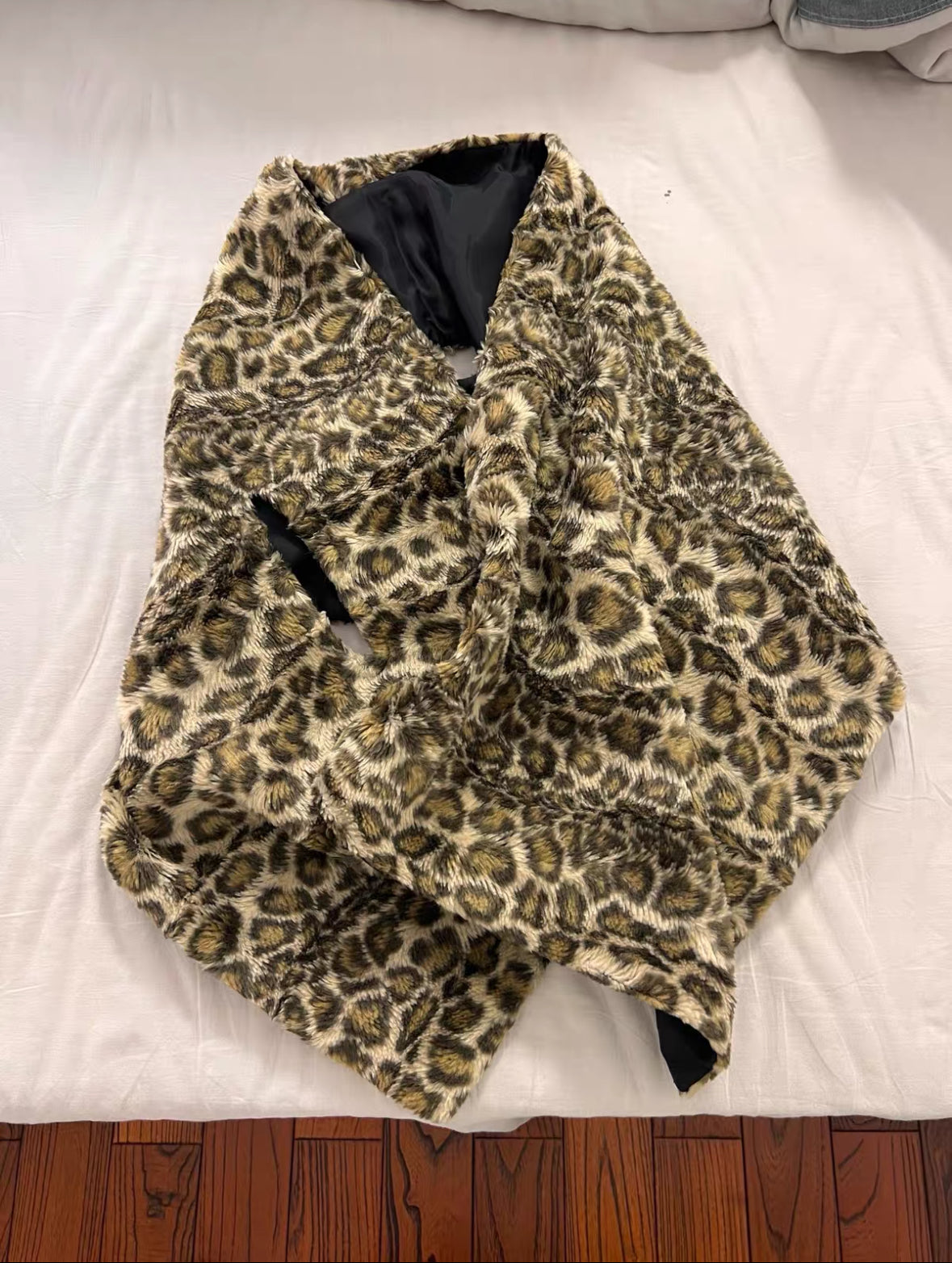 Comme des Garçons Leopard Furry Shawl Scarf
