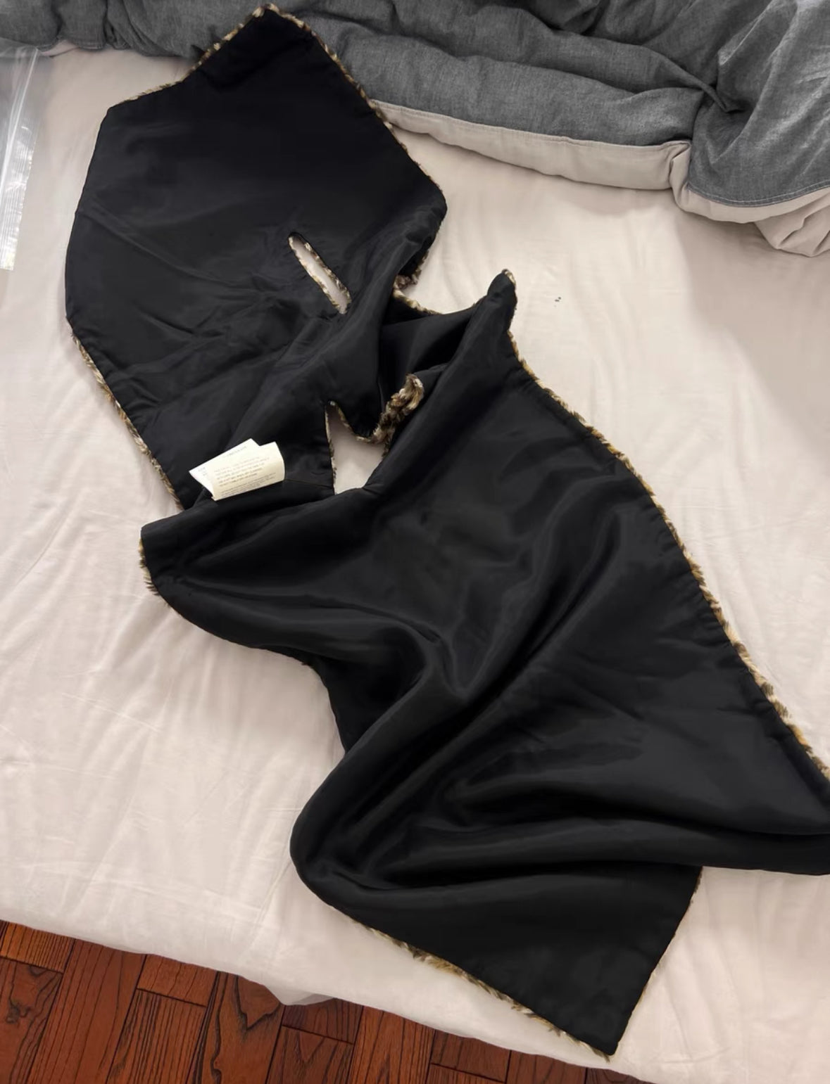 Comme des Garçons Leopard Furry Shawl Scarf