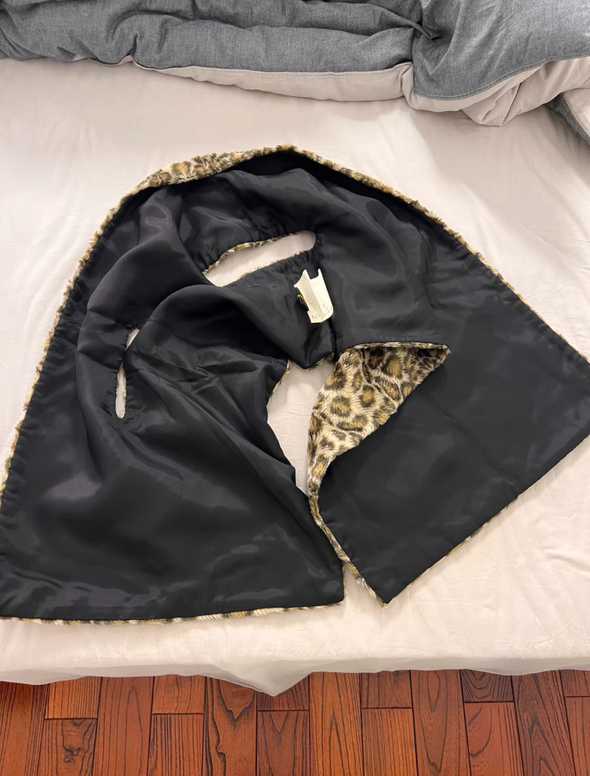 Comme des Garçons Leopard Furry Shawl Scarf