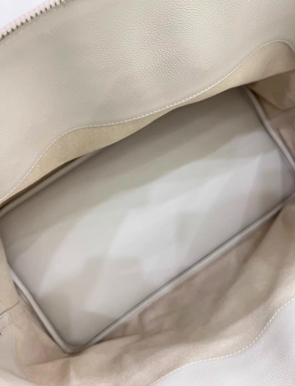 Hermès Bolide 45 Clemence Leather Bag