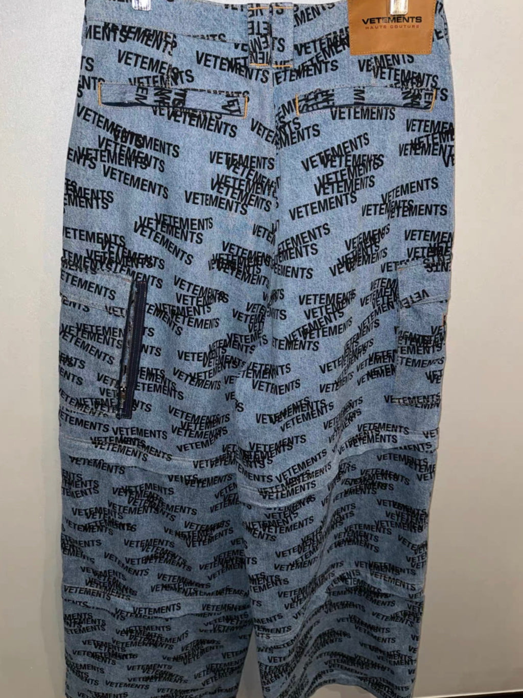 Vetements overprint convertible jeans