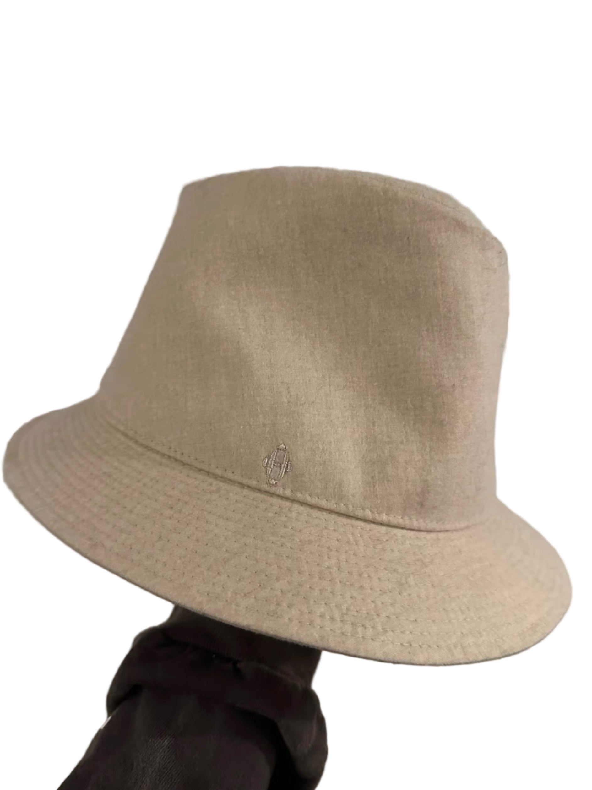 Hermes bucket hat