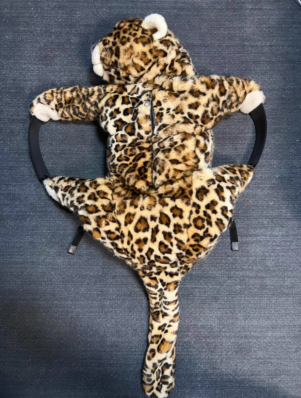 Dolce & Gabbana fw17 cheetah backpack