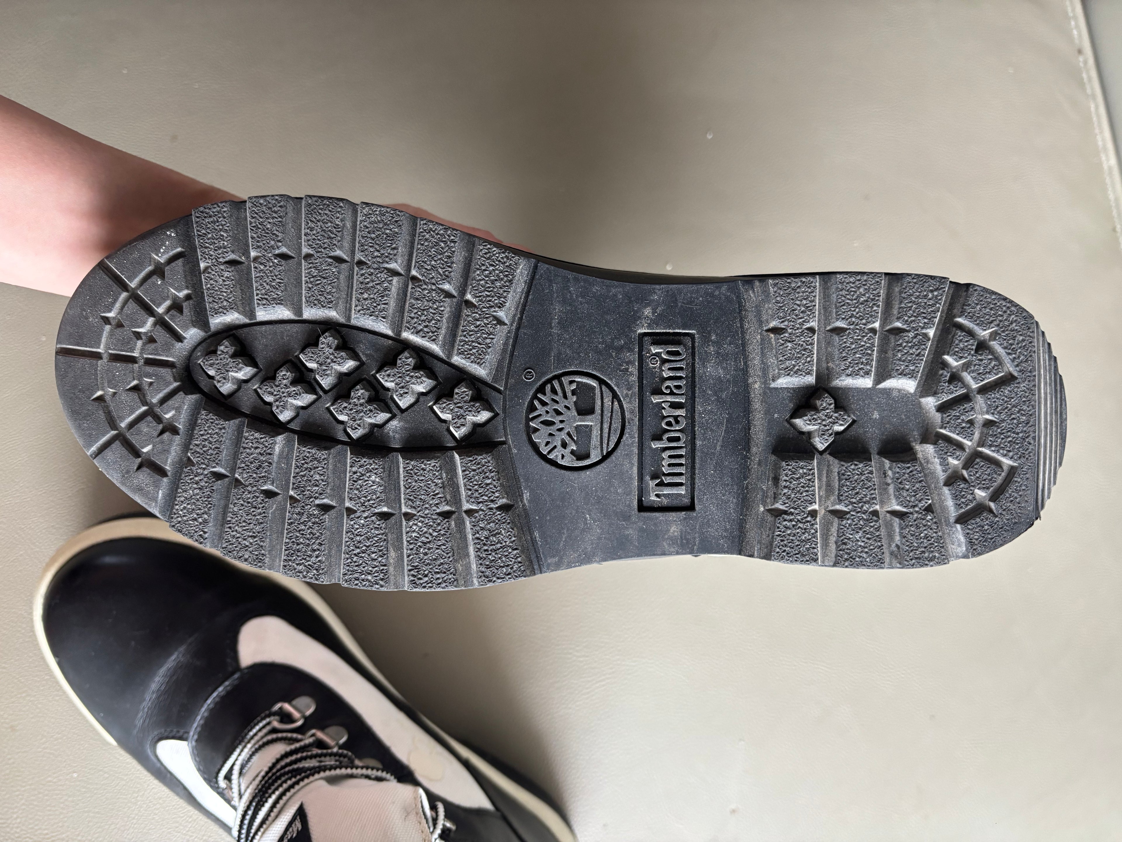 Mastermind x Timberland Field Boot Chukka Mid ‘Black White