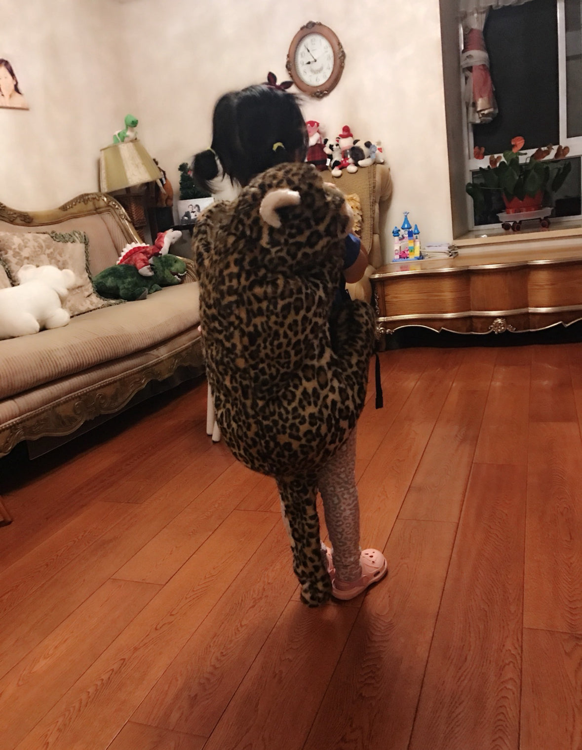 Dolce & Gabbana fw17 cheetah backpack