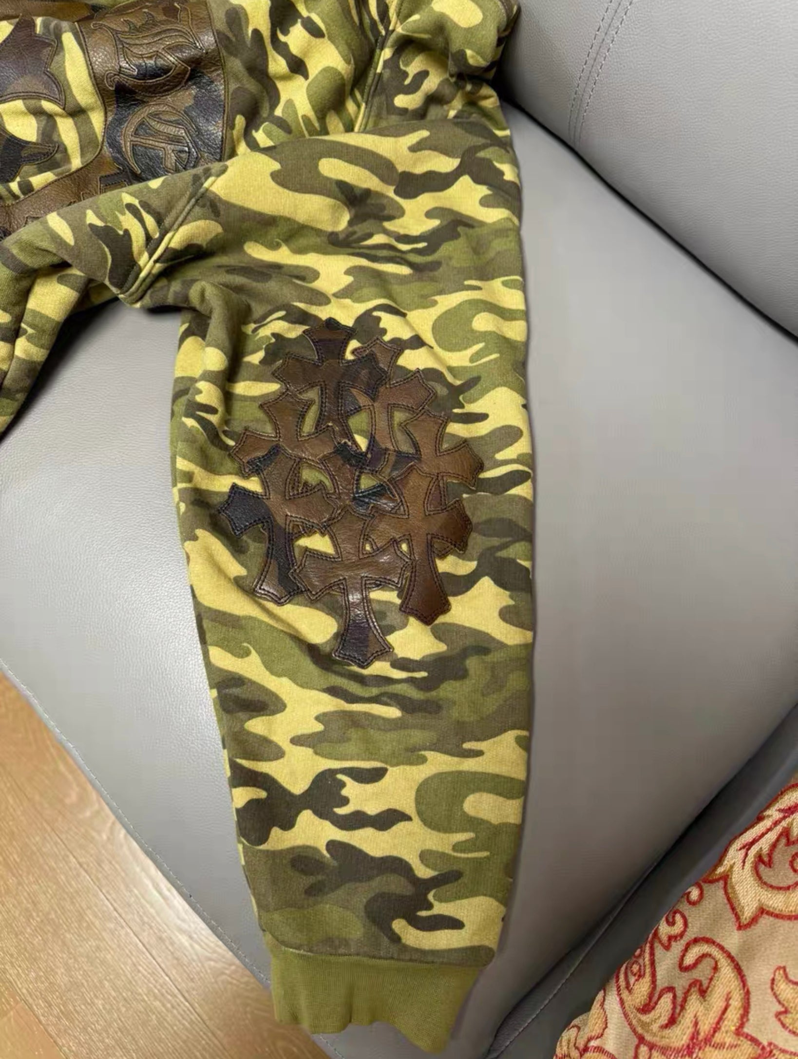 Chrome hearts leather patch camo hoodie