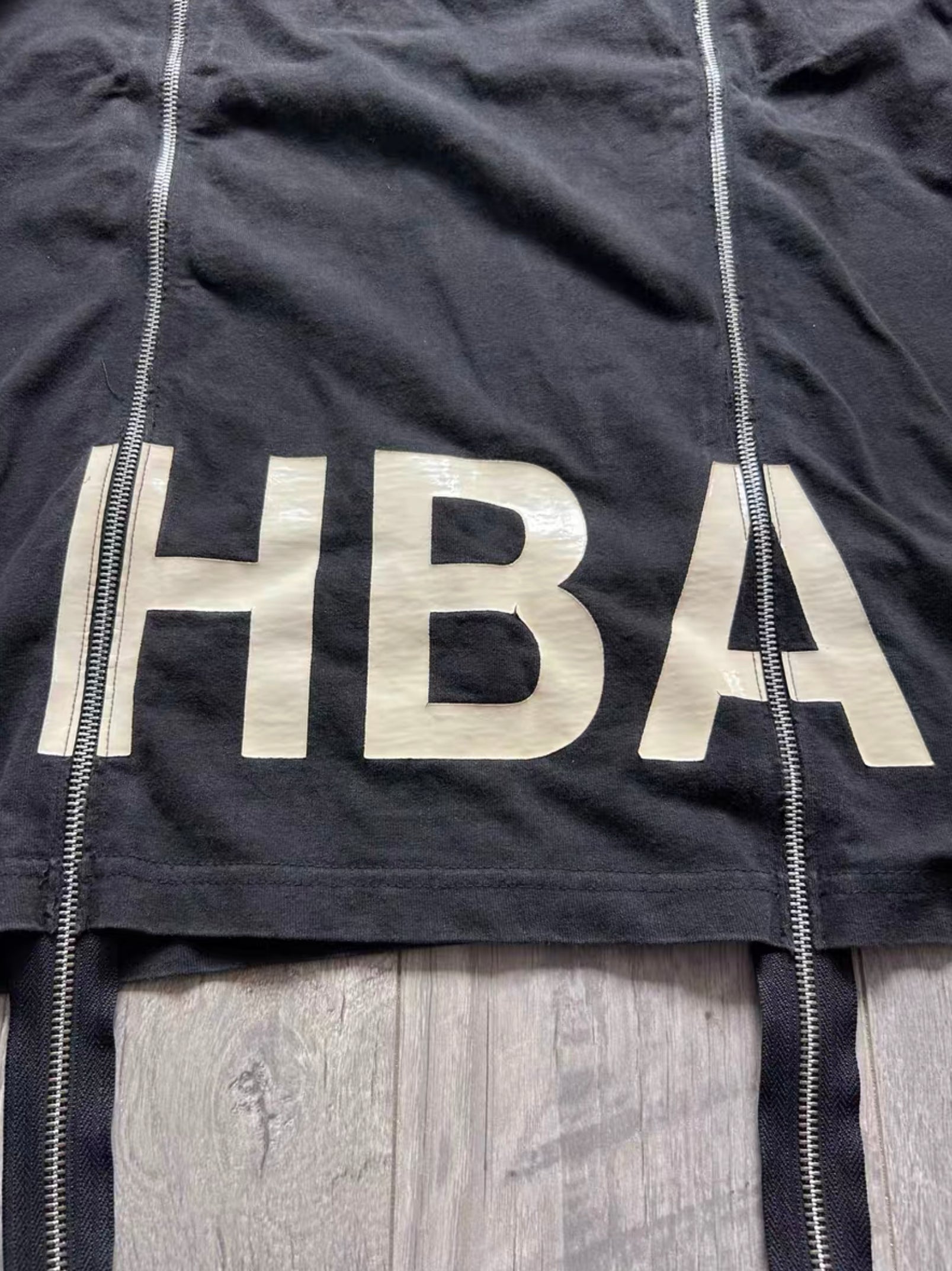 HBA zipper long sleeve tee