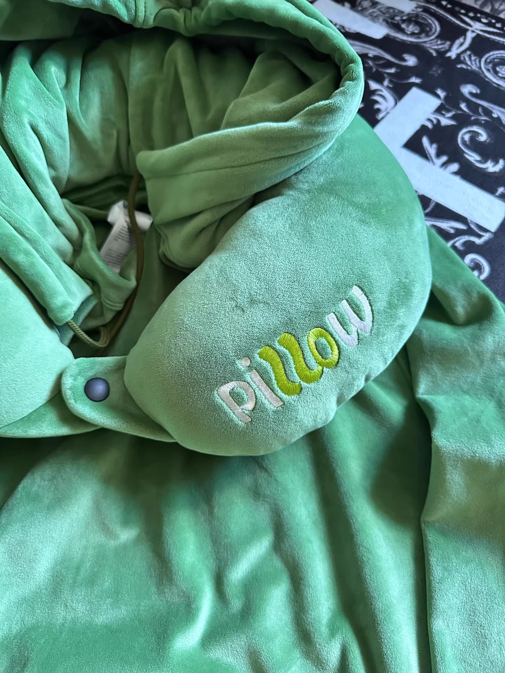 Doublet Velvet Travel Pillow Hoodie 1/84