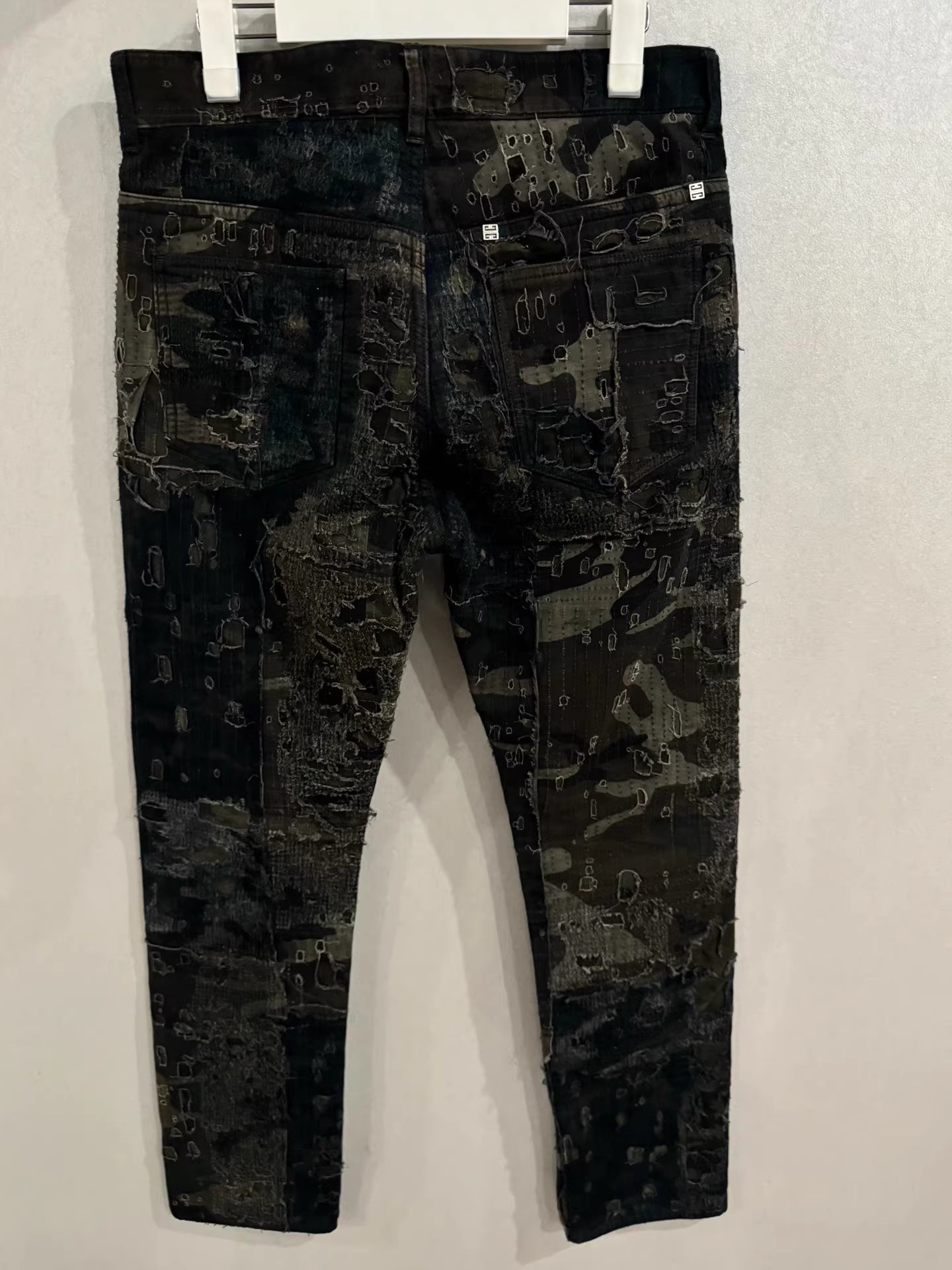 Givenchy mmwboro jeans