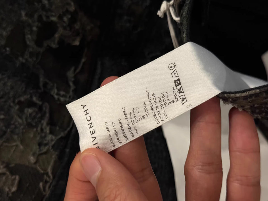 Givenchy mmwboro jeans