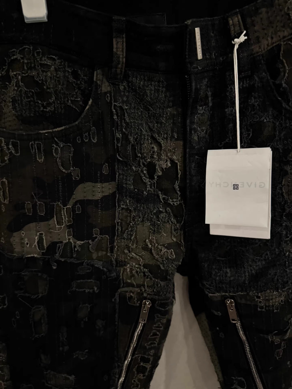Givenchy mmwboro jeans