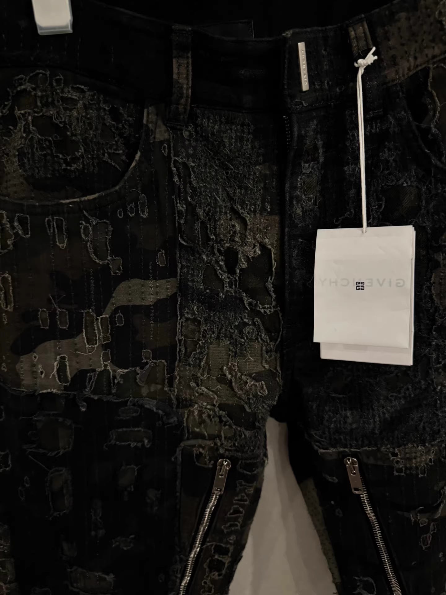Givenchy mmwboro jeans
