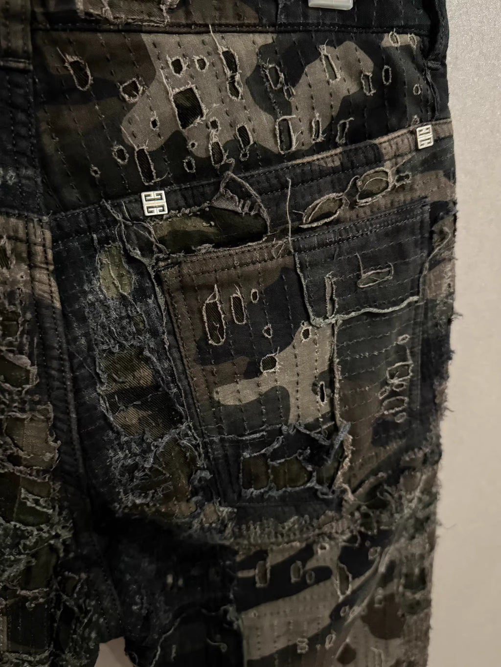 Givenchy mmwboro jeans