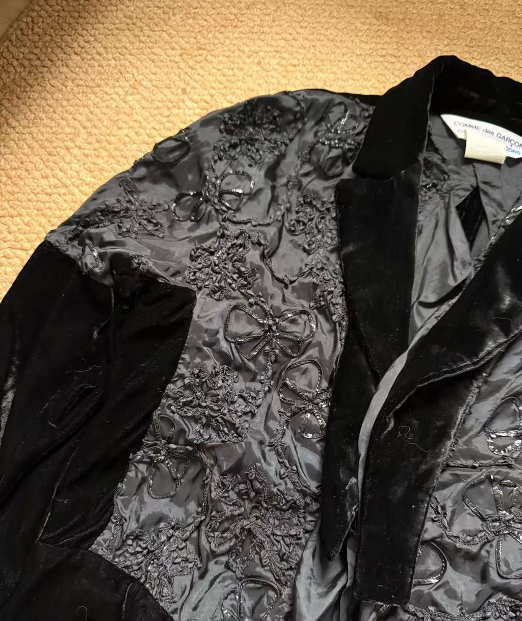 Comme Des Garcons Embroidered Velvet Cropped Jacket
