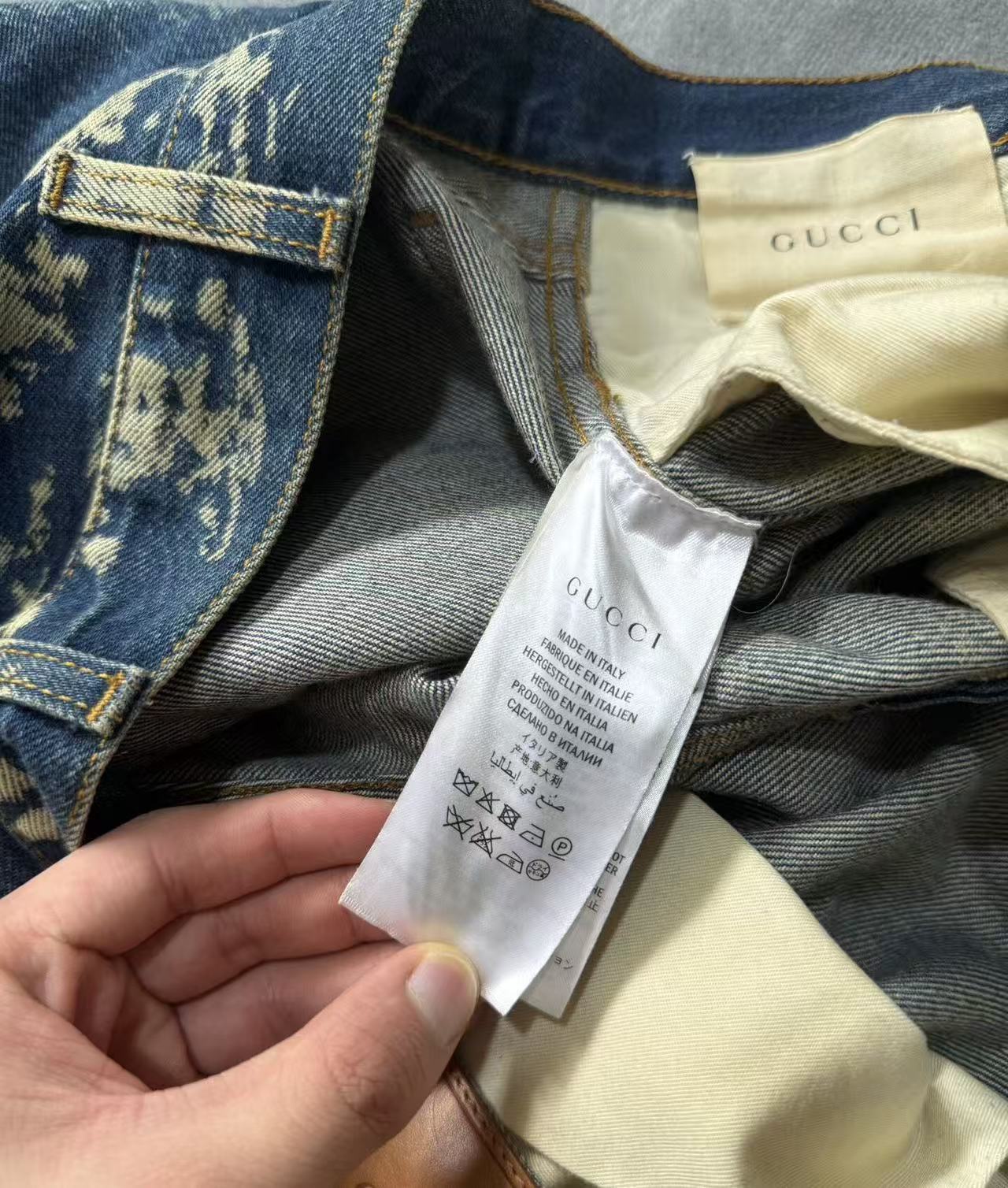 Gucci 17SS Bleached Denim Jeans