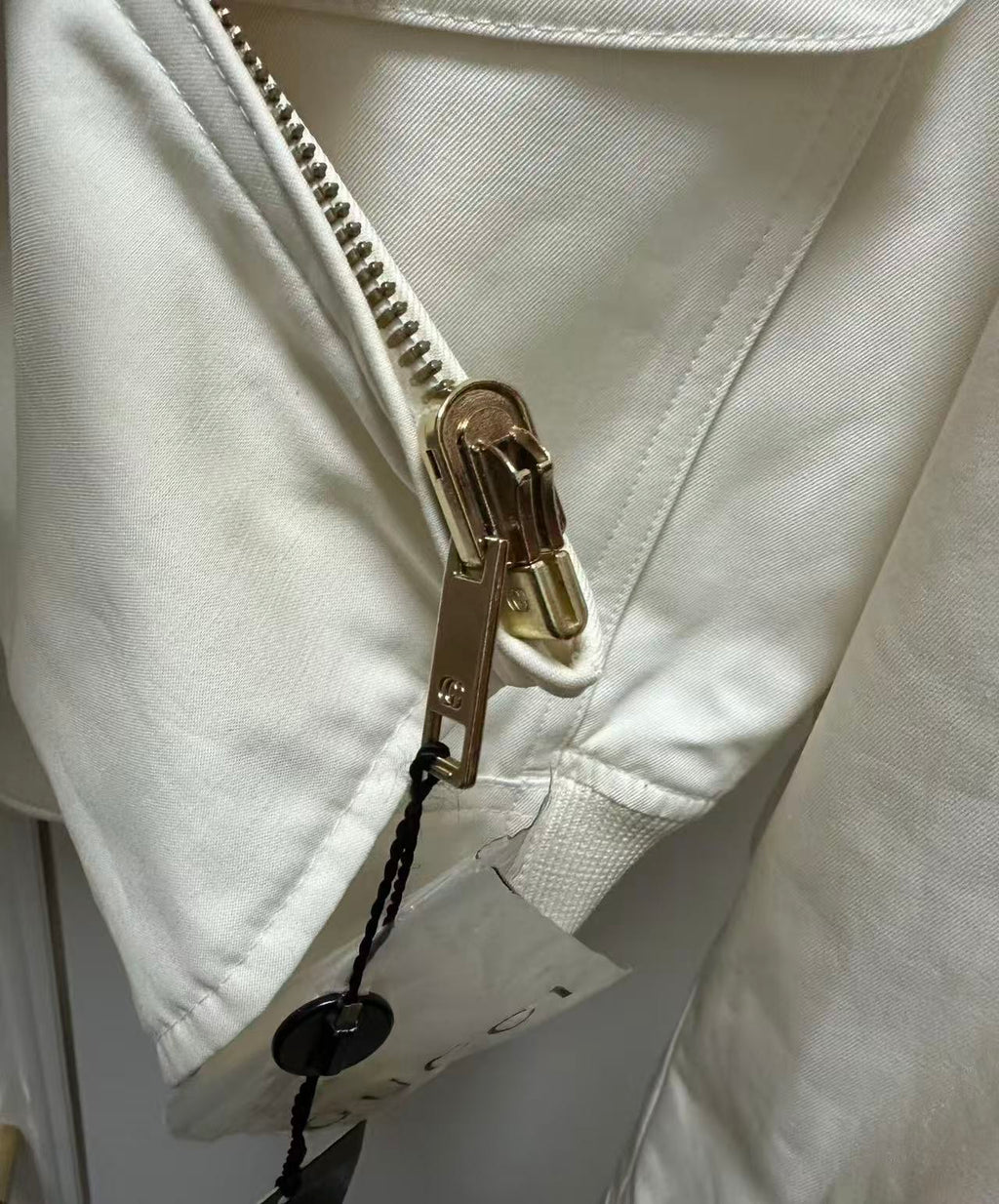 Gucci by Tomford 04ss Off-White Cropped Blouson Cotton light Jacket
