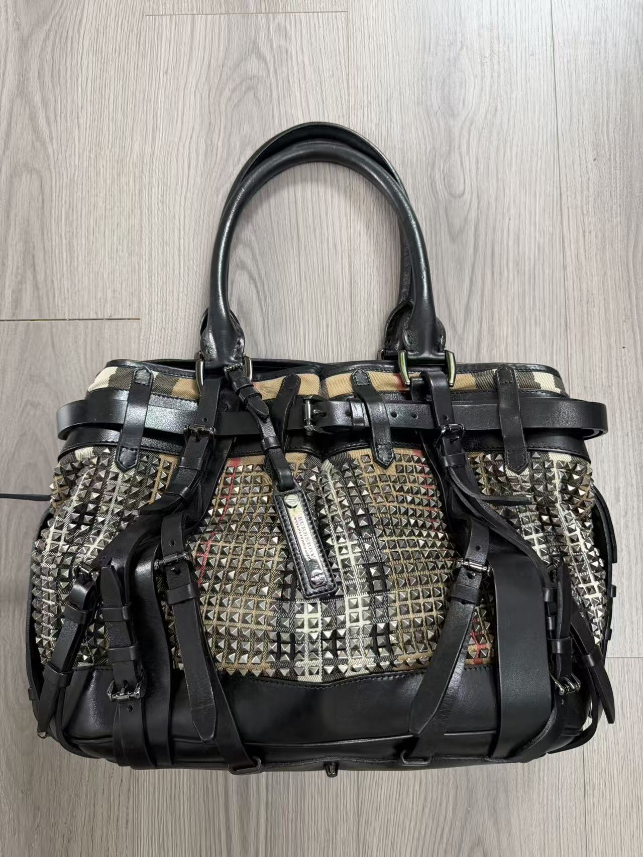 Burberry Prorsum 07AW Studded Laced Tote bag by Christopher Bailey