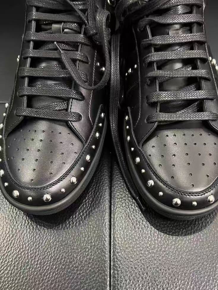 Saint Laurent SL-22 Studded High Top Sneakers