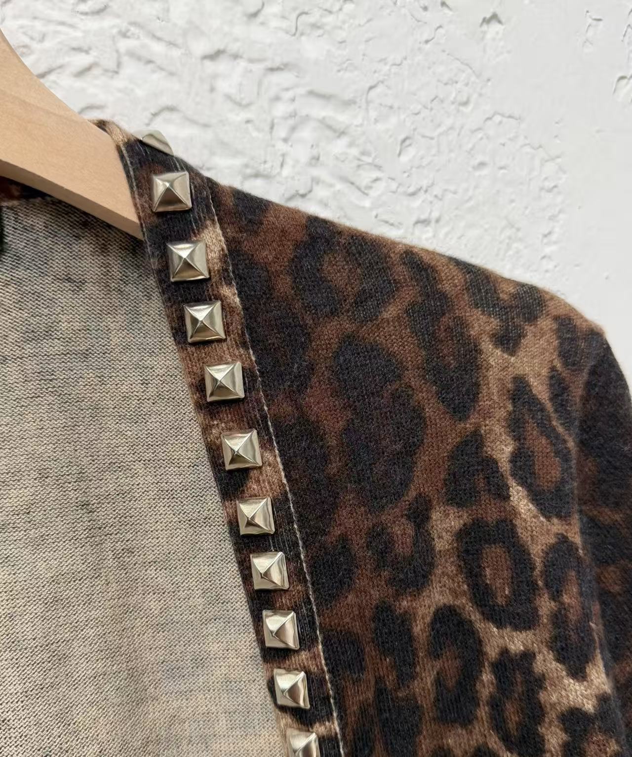 Hysteric Glamour Leopard Studded Cardigan
