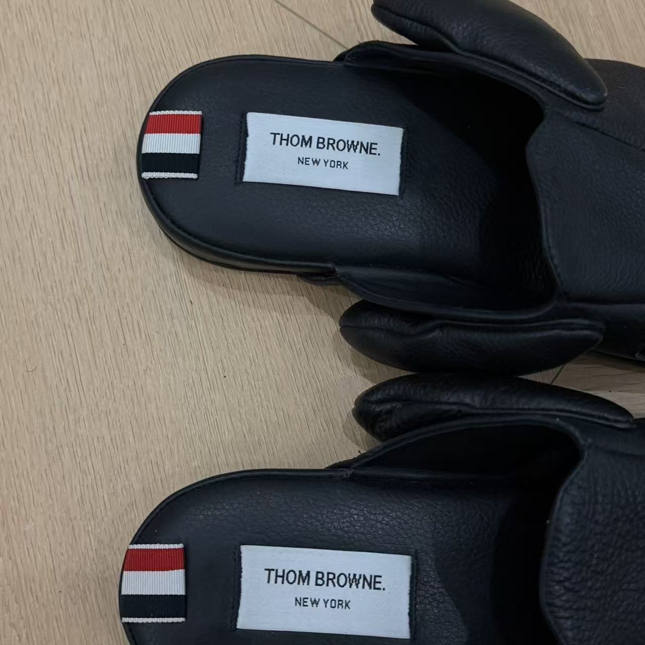 Thom Browne Black Leather Hector Dog Slippers
