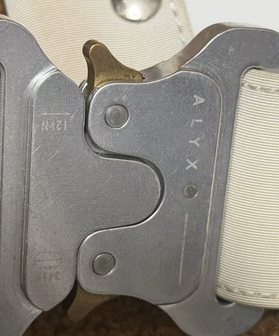 1017 Alyx 9sm Chest Harness