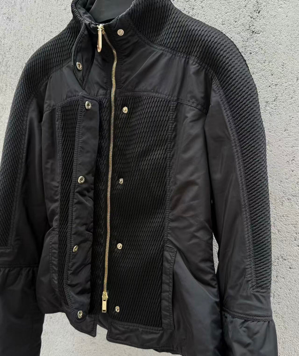 Gucci by Tom Ford FW2004 Flared Sleeves Textured Padded Puffer Jacket