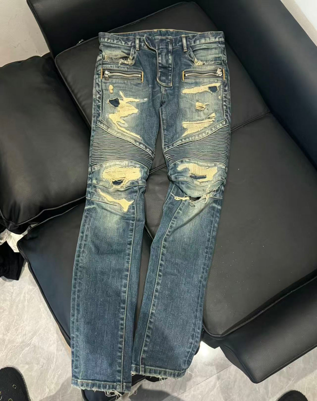 Balmain 13FW Destroyed Biker Jeans