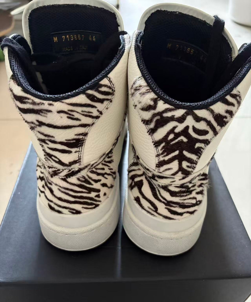 Saint Laurent Hi Top Leather Sneaker