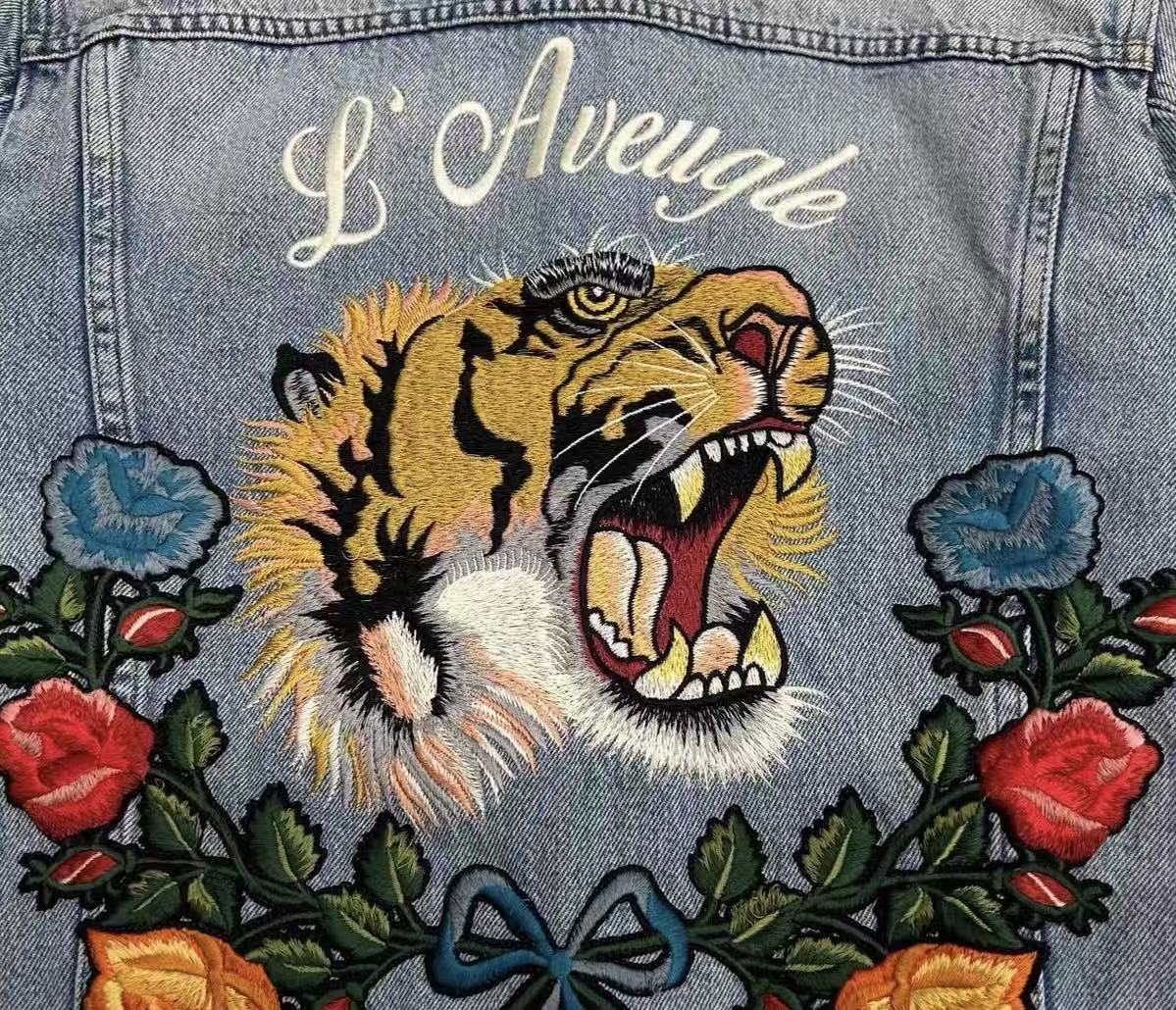 Gucci 16AW L'Aveugle Par Amour Tiger Embroidered Denim Jacket