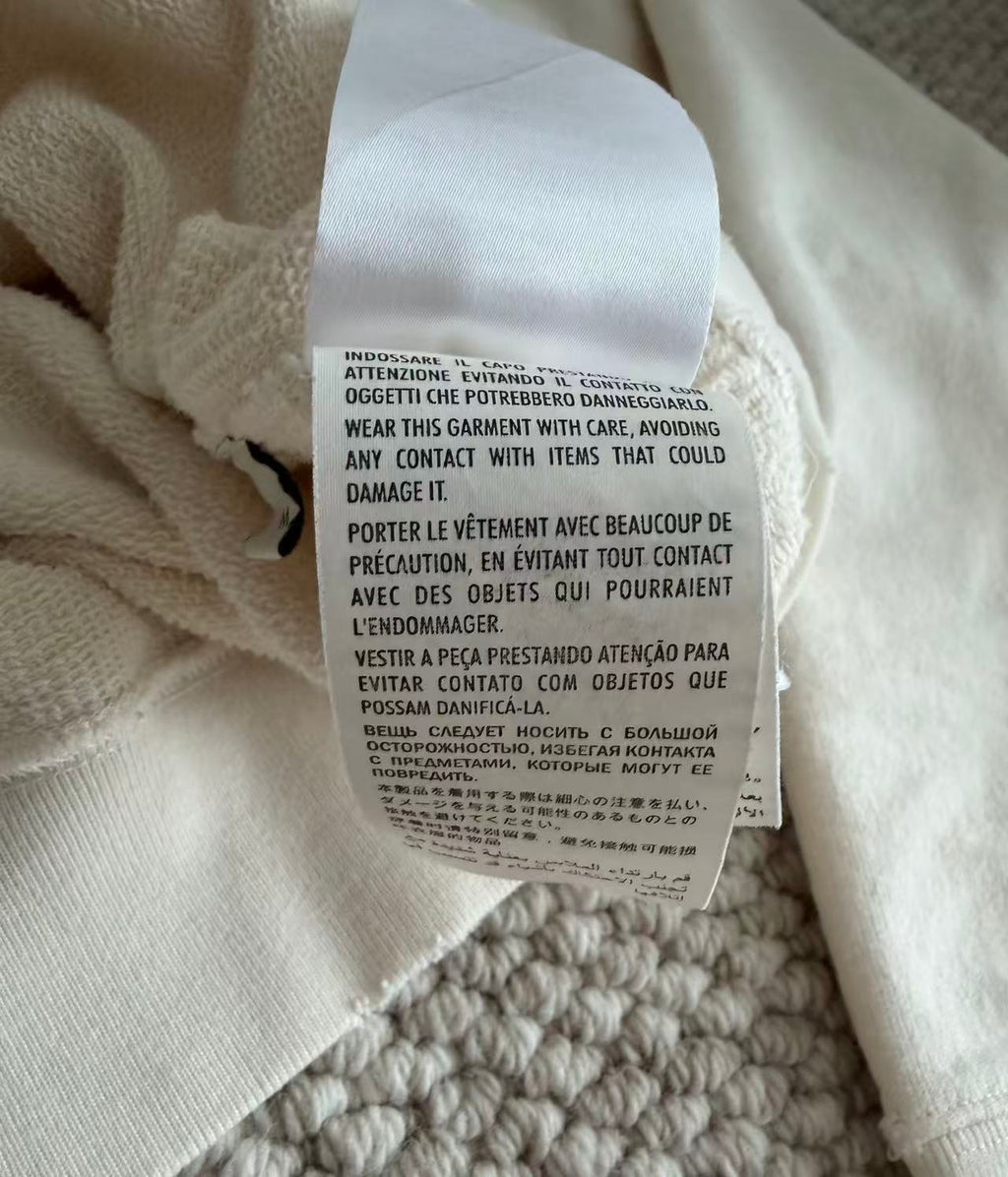 Gucci Think/Thank Print Hoodie