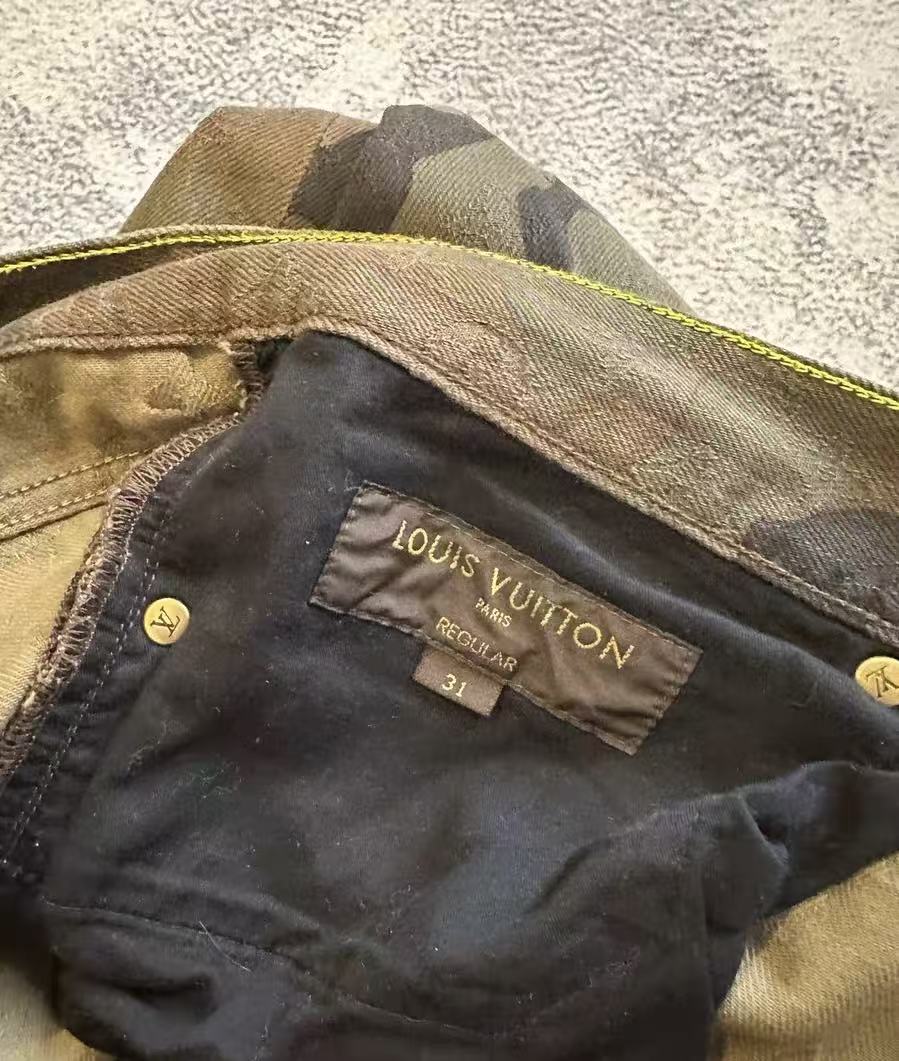Louis Vuitton Supreme 17AW Camo Jeans