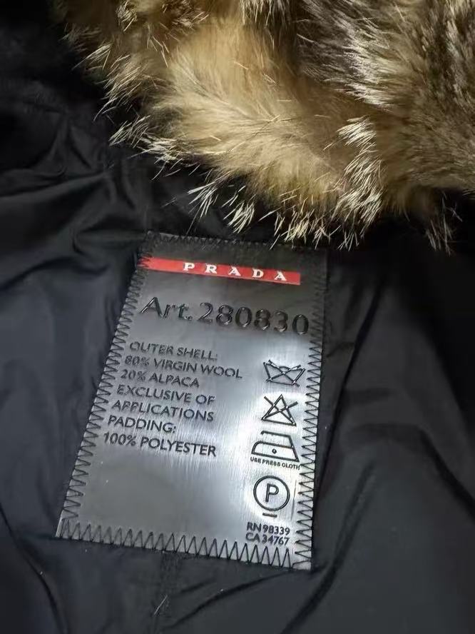Prada 06AW Pins Fur Collar Black Wool Jacket