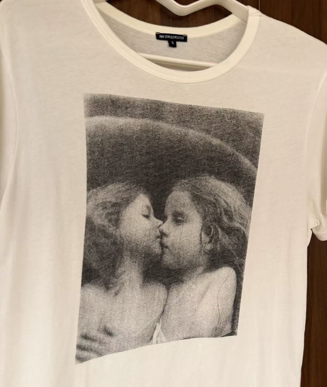 Ann Demeulemeester Cherub Kiss Print Tee