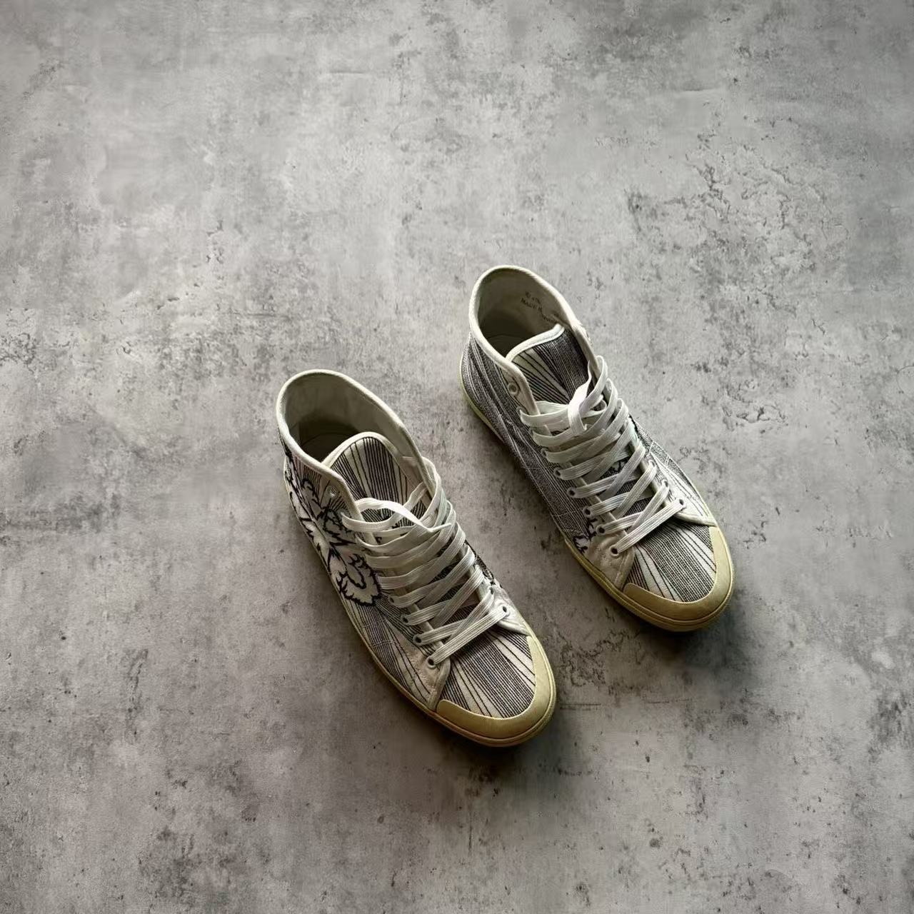 Saint Laurent 16SS Signature Court Surf Bang Embroidered High Top Sneakers