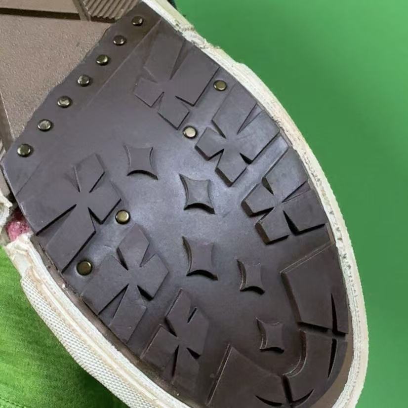 Maison Margiela 25FW Loved to Death Sneakers