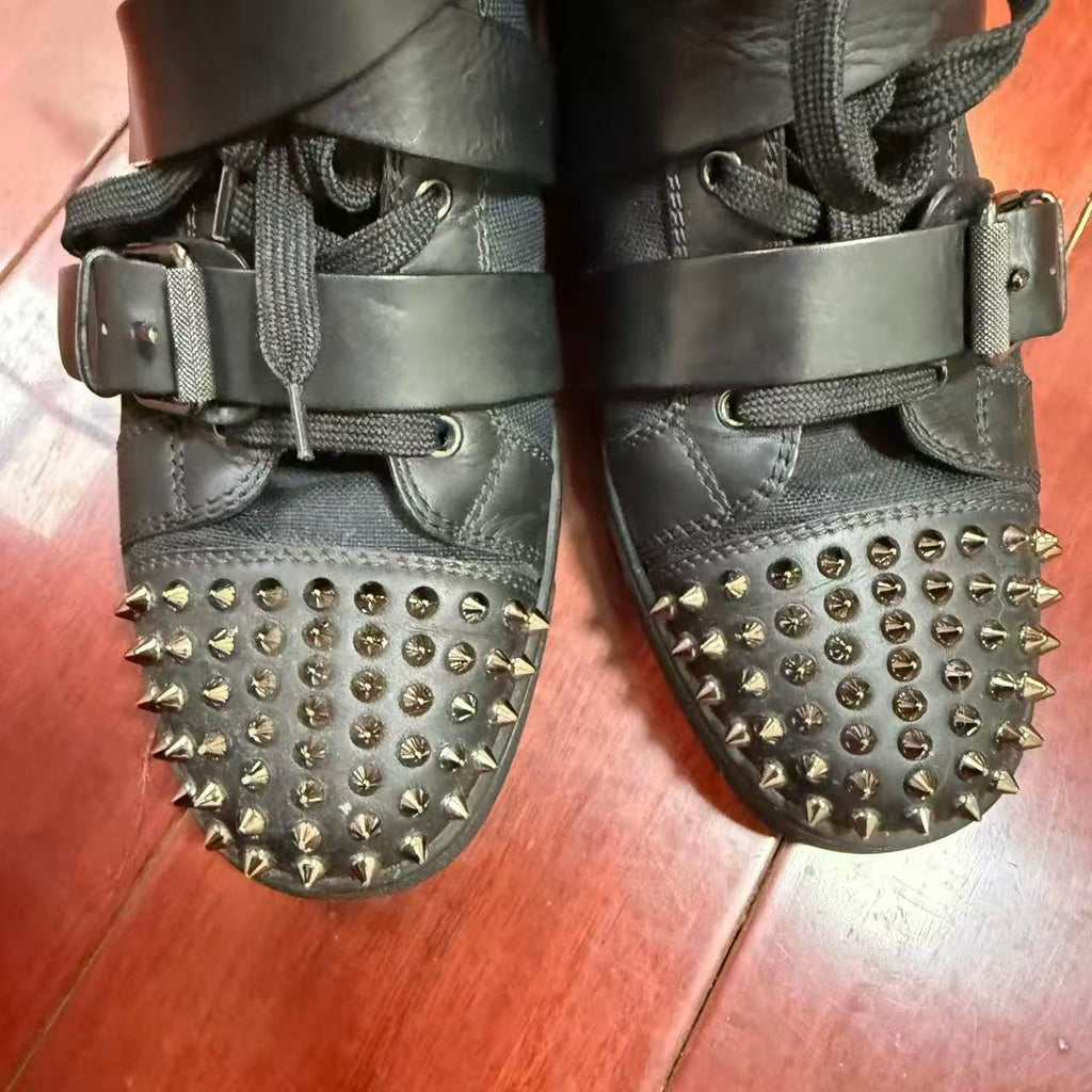 Christian Louboutin Black Canvas And Leather Snap Shoot Sneaker