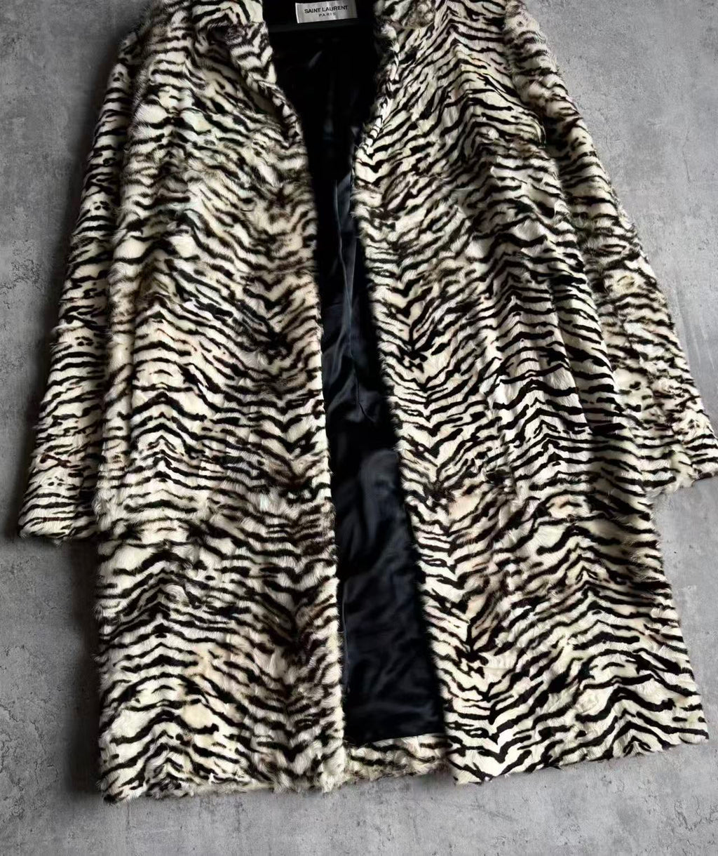 Saint Laurent 15AW Black and White Tiger Stripe Full Lambskin Shearling Fur Overcoat