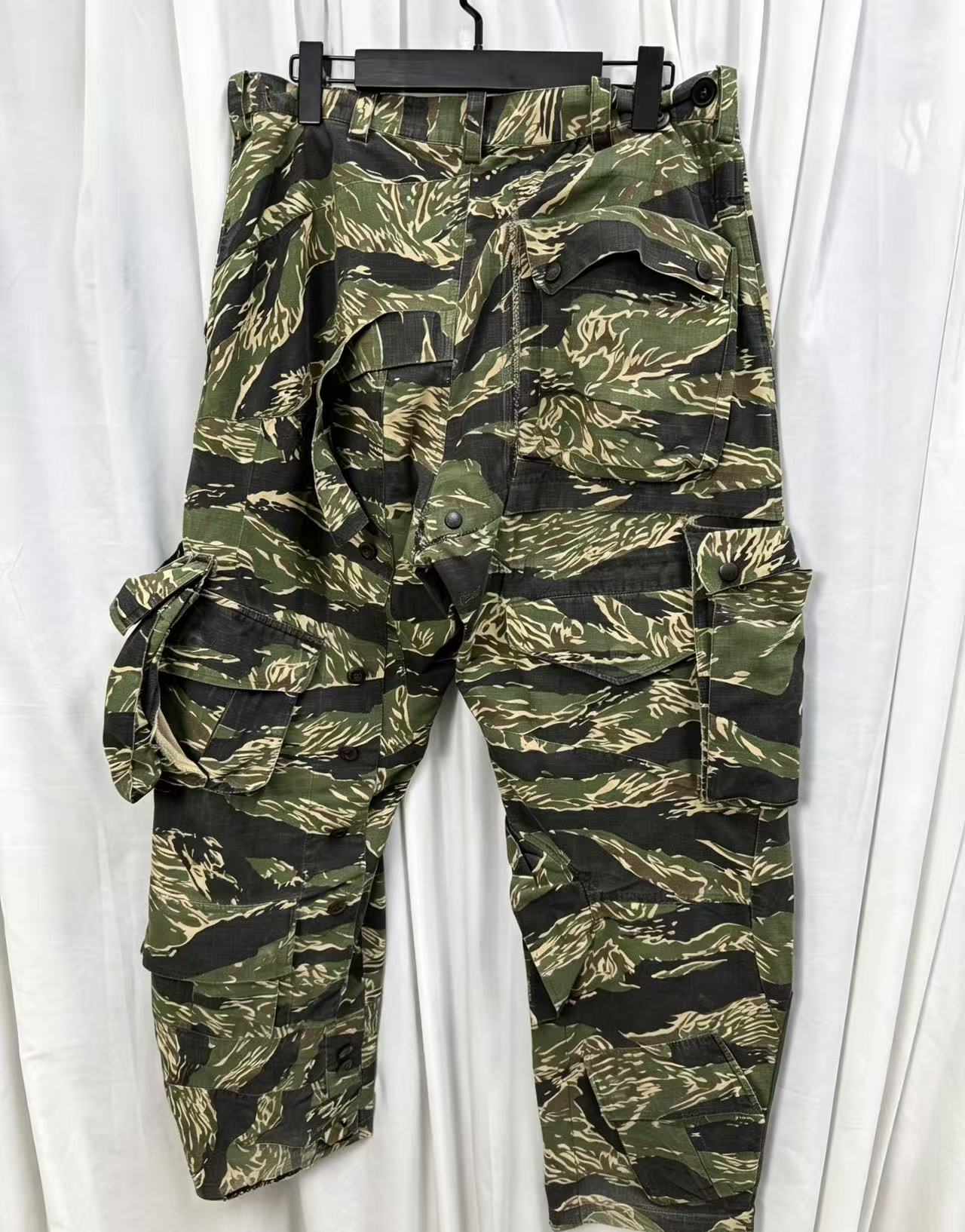 Undercover 05SS Reconstructed Tiger Camo Cargos