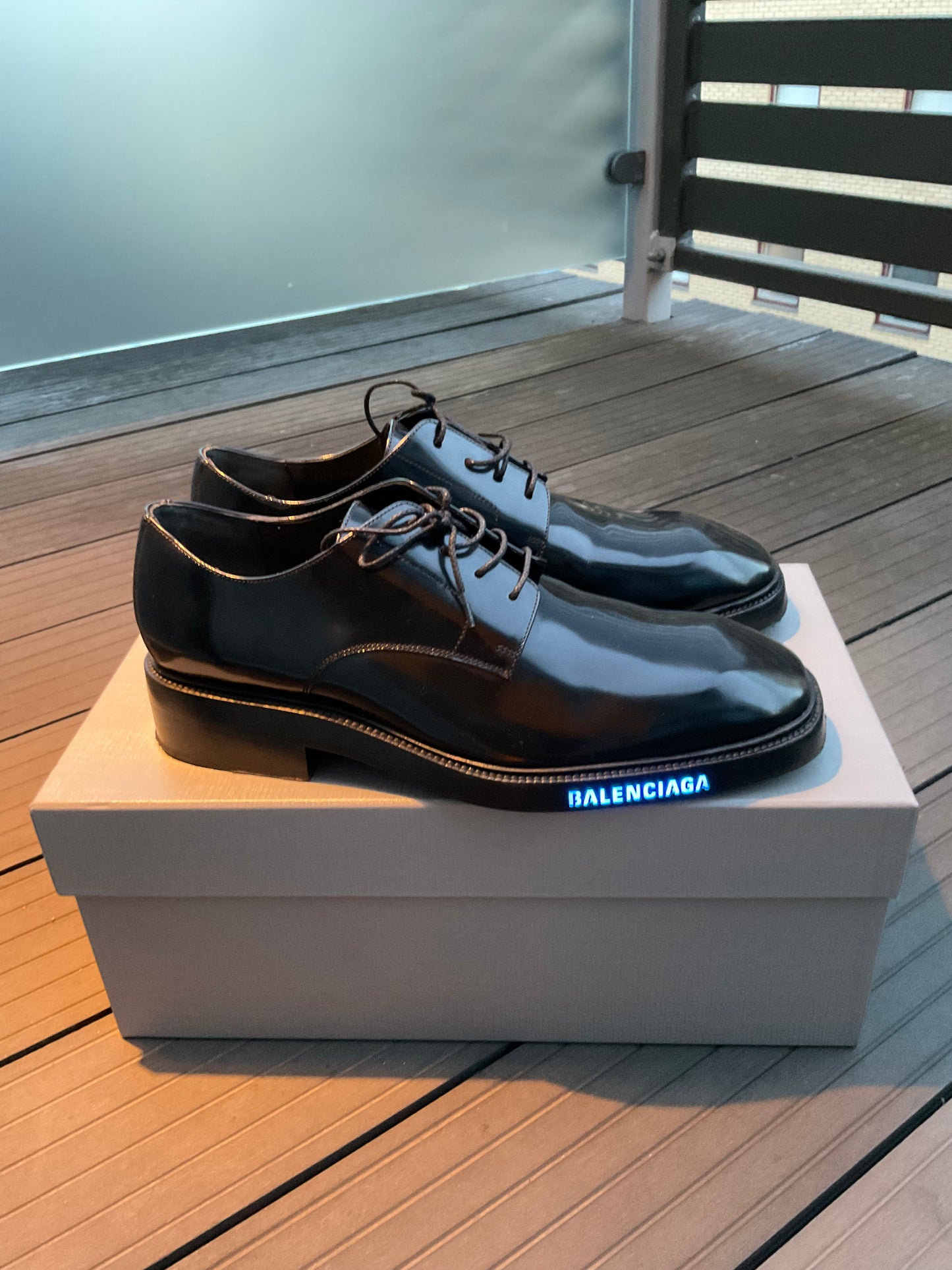 Balenciaga LED calfskin leather shoes